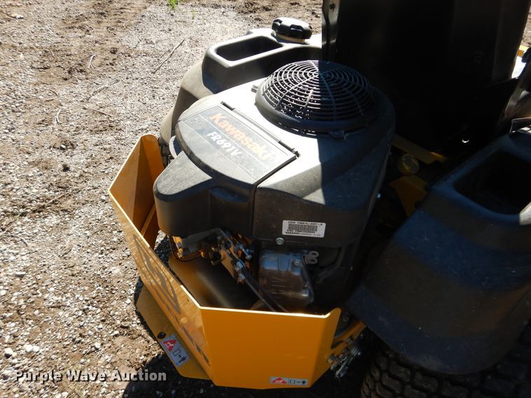 image for item IJ9390 Hustler 938670  ZTR lawn mower