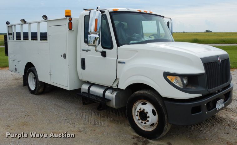 image for item IL9449 2013 International TerraStar SFA  utility / service truck