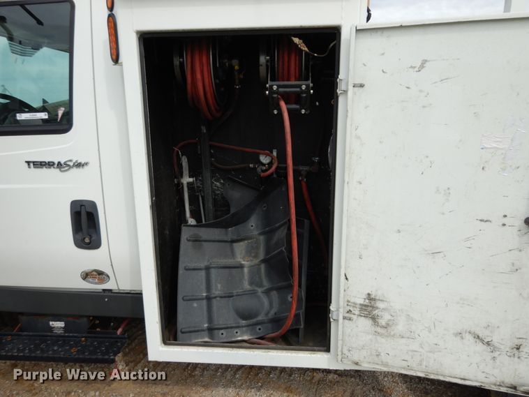 image for item IL9449 2013 International TerraStar SFA  utility / service truck