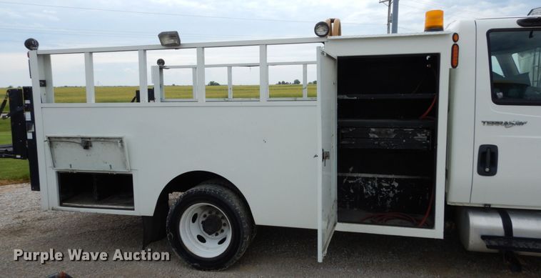 image for item IL9449 2013 International TerraStar SFA  utility / service truck