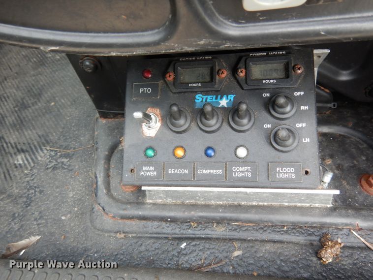 image for item IL9449 2013 International TerraStar SFA  utility / service truck