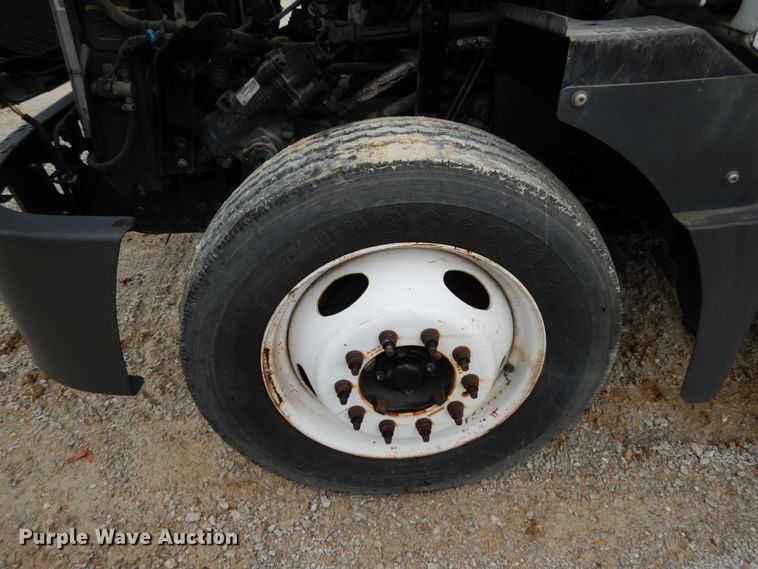 image for item IL9449 2013 International TerraStar SFA  utility / service truck