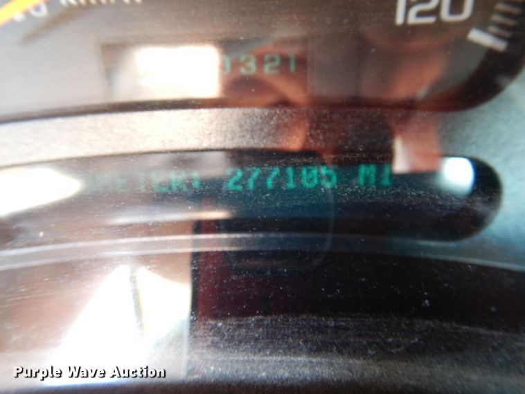 image for item IL9752 2005 Chevrolet Silverado 1500  pickup truck