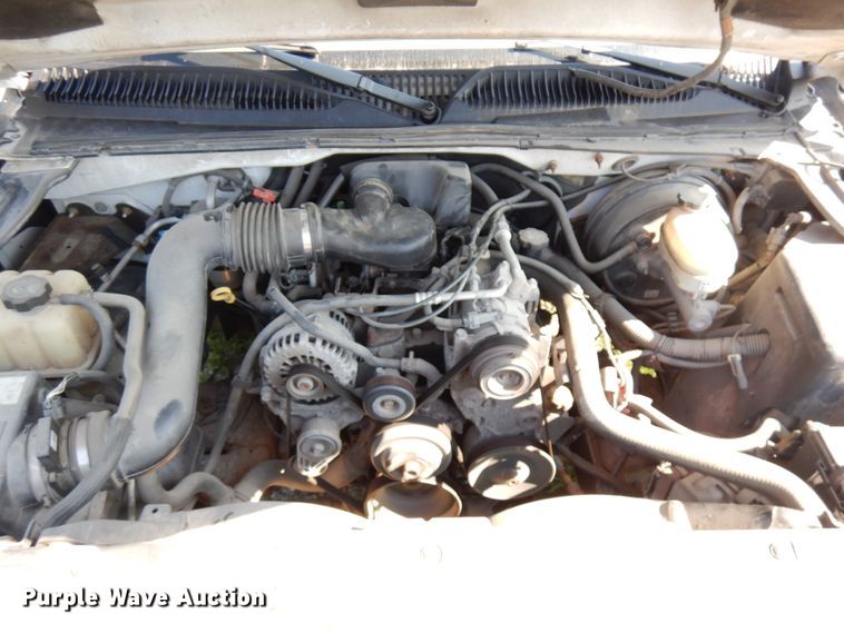 image for item IL9752 2005 Chevrolet Silverado 1500  pickup truck