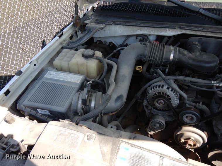 image for item IL9752 2005 Chevrolet Silverado 1500  pickup truck