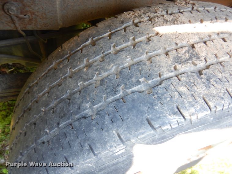 image for item IL9752 2005 Chevrolet Silverado 1500  pickup truck