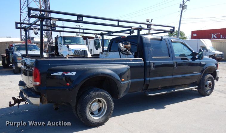 image for item IL9753 1999 Ford F350 Super Duty  Crew Cab pickup truck