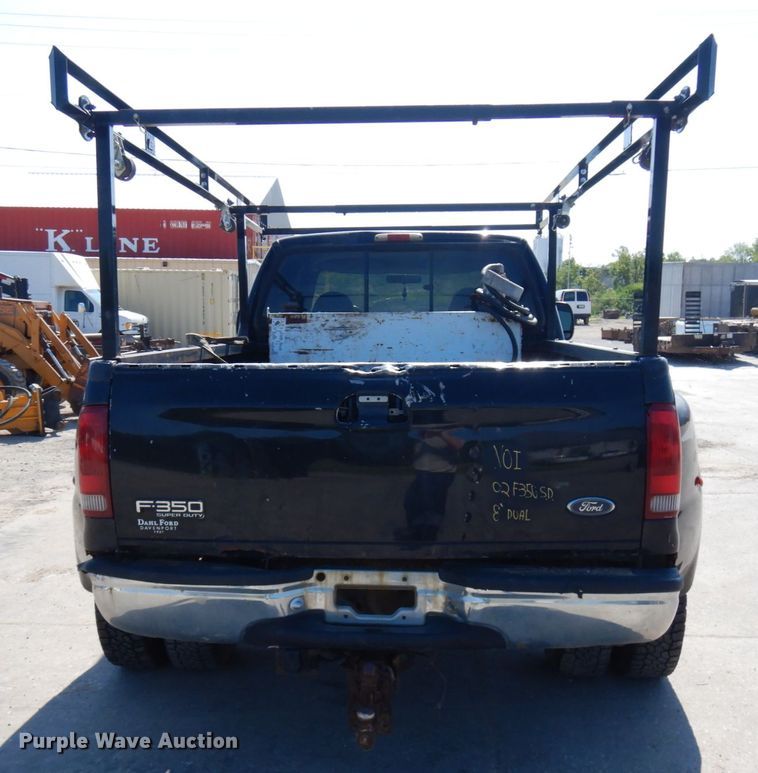 image for item IL9753 1999 Ford F350 Super Duty  Crew Cab pickup truck