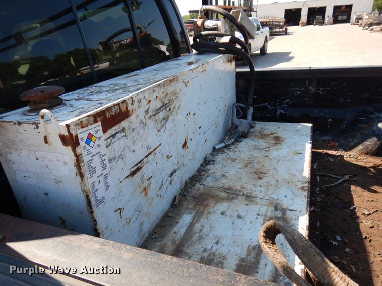 image for item IL9753 1999 Ford F350 Super Duty  Crew Cab pickup truck