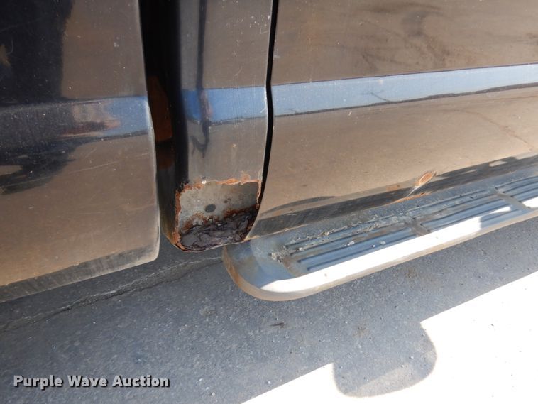 image for item IL9753 1999 Ford F350 Super Duty  Crew Cab pickup truck