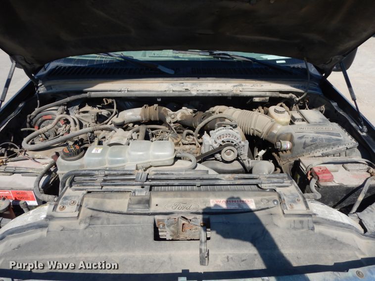 image for item IL9753 1999 Ford F350 Super Duty  Crew Cab pickup truck