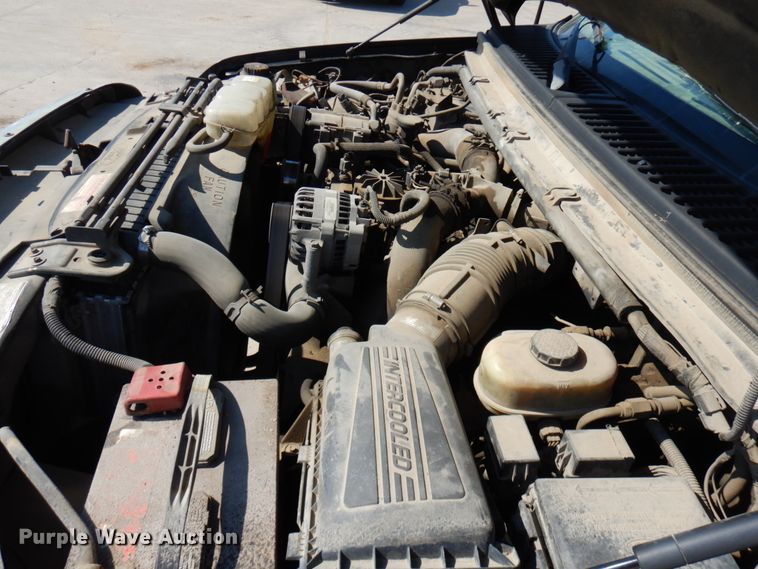 image for item IL9753 1999 Ford F350 Super Duty  Crew Cab pickup truck