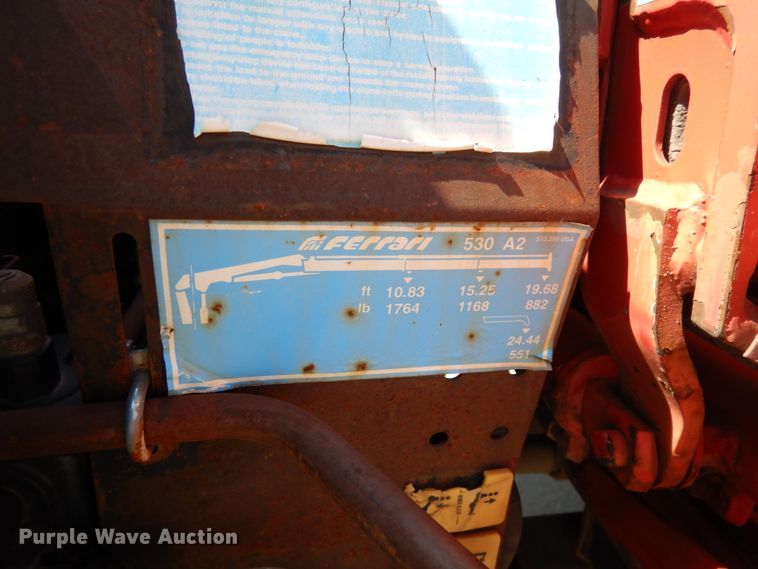 image for item IL9756 2010 Ford F550 Super Duty  flatbed truck