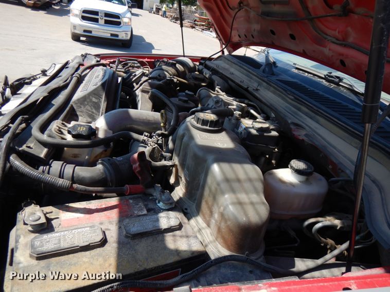 image for item IL9756 2010 Ford F550 Super Duty  flatbed truck