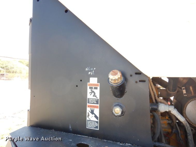 image for item IL9758 Johnston V3000  sweeper