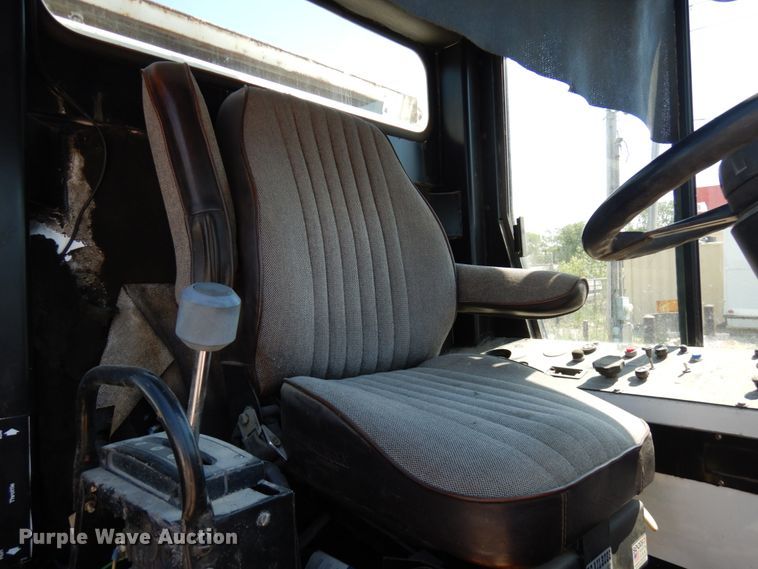 image for item IL9758 Johnston V3000  sweeper