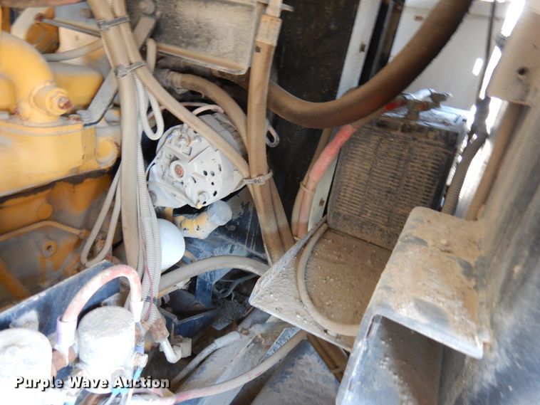 image for item IL9758 Johnston V3000  sweeper