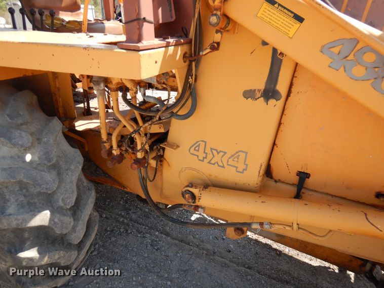 image for item IL9759 1991 Case 480F  landscape tractor