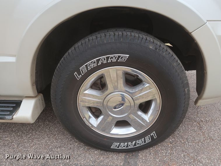 image for item IO9026 2006 Ford Expedition Limited  SUV