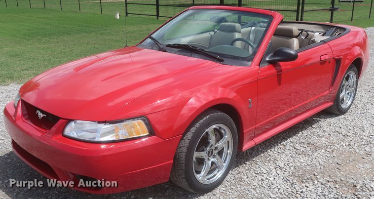 image for item IO9108 1999 Ford Mustang SVT Cobra  convertible