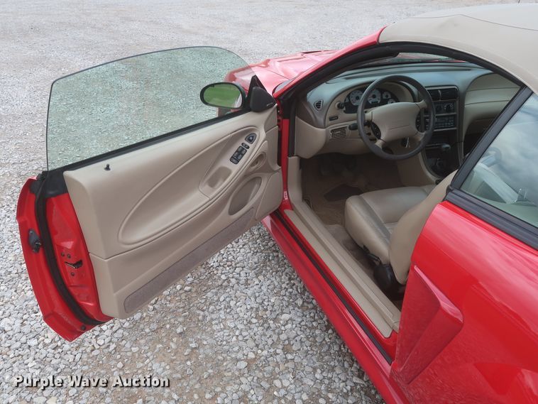 image for item IO9108 1999 Ford Mustang SVT Cobra  convertible