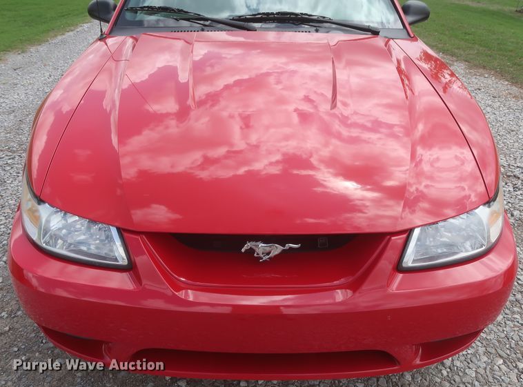 image for item IO9108 1999 Ford Mustang SVT Cobra  convertible