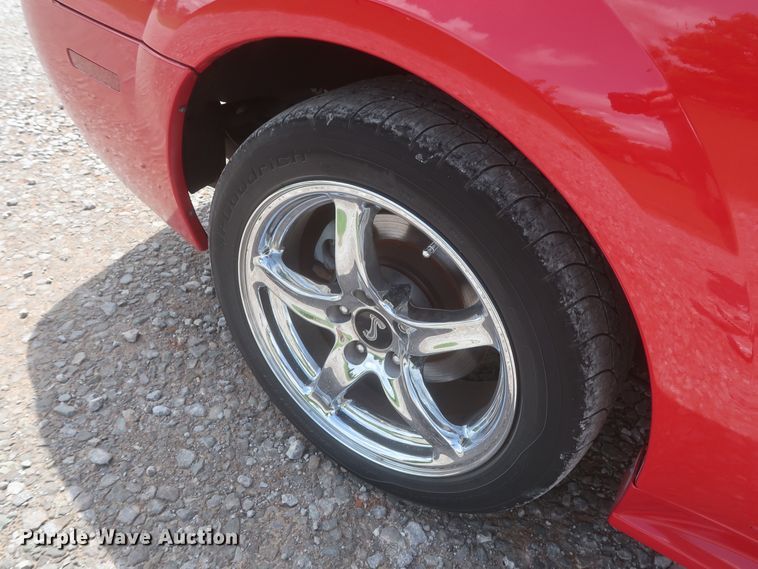 image for item IO9108 1999 Ford Mustang SVT Cobra  convertible