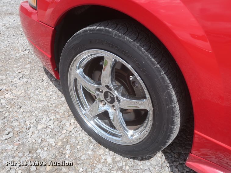 image for item IO9108 1999 Ford Mustang SVT Cobra  convertible