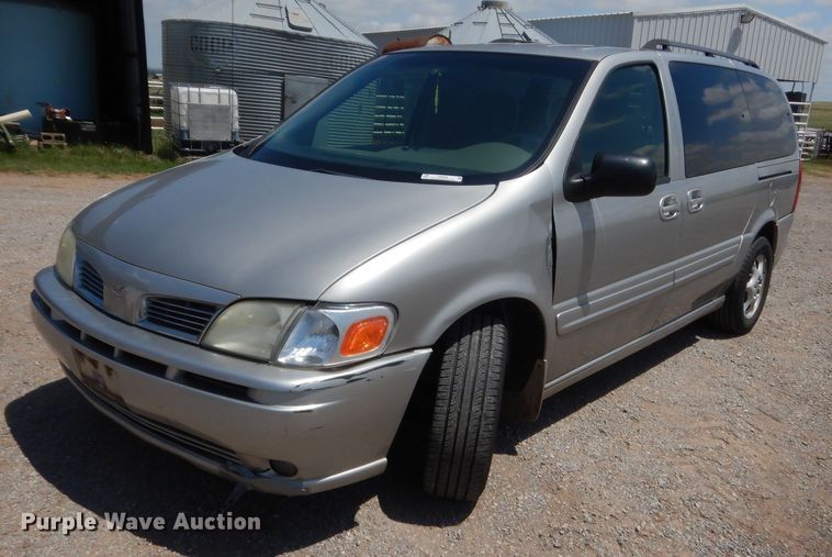 image for item IP9838 2004 Oldsmobile Silhouette  van