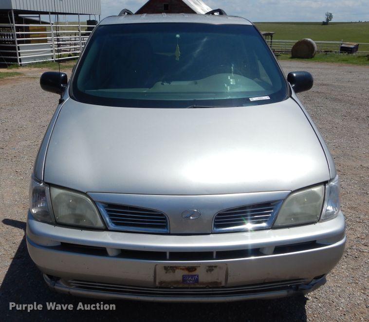 image for item IP9838 2004 Oldsmobile Silhouette  van