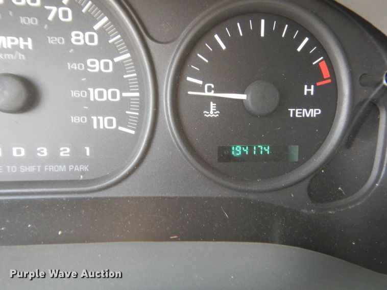 image for item IP9838 2004 Oldsmobile Silhouette  van