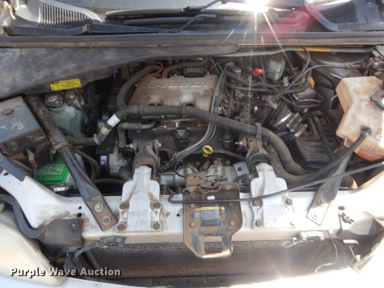 image for item IP9838 2004 Oldsmobile Silhouette  van