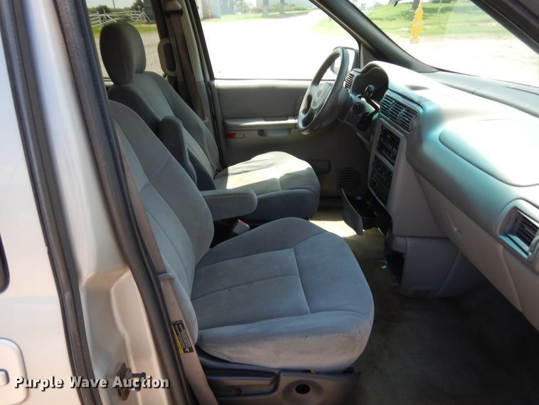 image for item IP9838 2004 Oldsmobile Silhouette  van