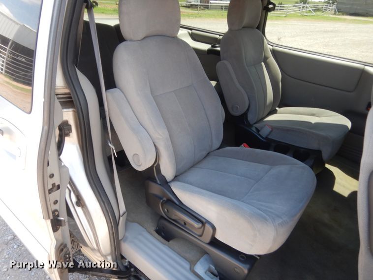 image for item IP9838 2004 Oldsmobile Silhouette  van