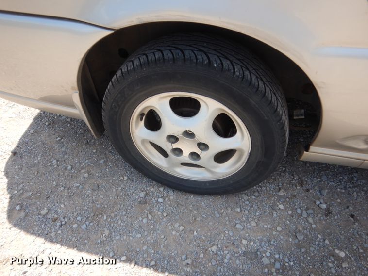 image for item IP9838 2004 Oldsmobile Silhouette  van