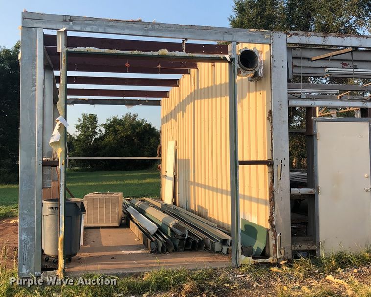 image for item IP9898 Metal building