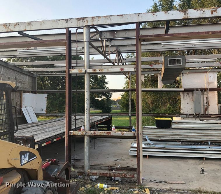 image for item IP9898 Metal building