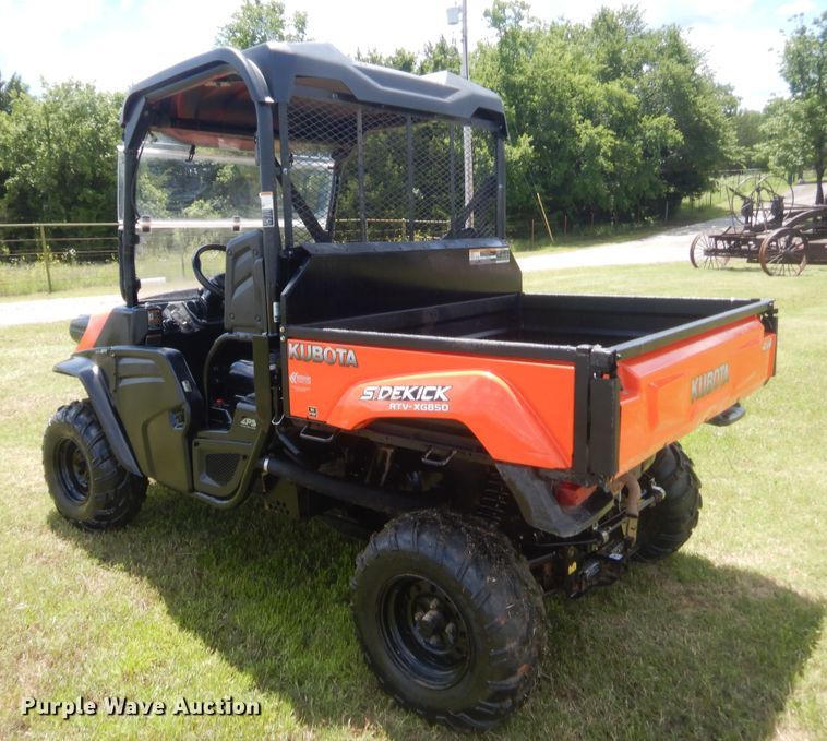 image for item IP9904 2018 Kubota Sidekick RTV-XG850  utility vehicle