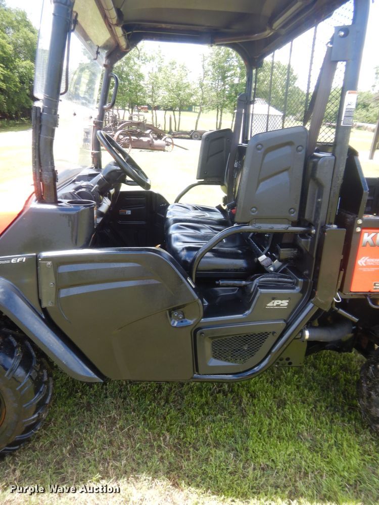 image for item IP9904 2018 Kubota Sidekick RTV-XG850  utility vehicle
