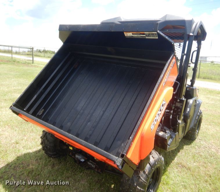 image for item IP9904 2018 Kubota Sidekick RTV-XG850  utility vehicle