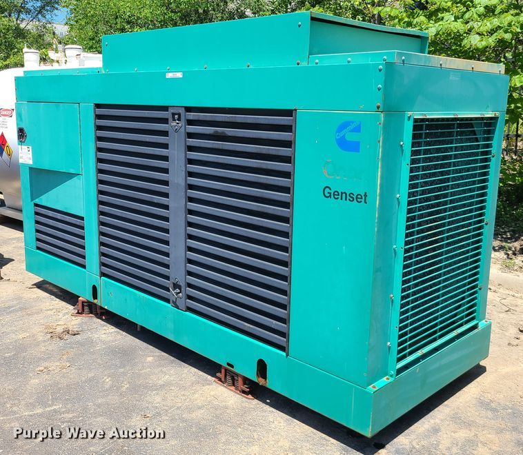 image for item IQ9188 Cummins Onan 350DFCC  generator