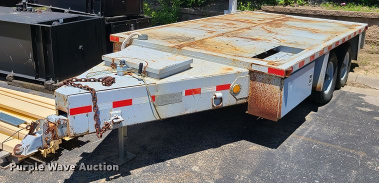 image for item IQ9191 1999 Simplex  utility trailer