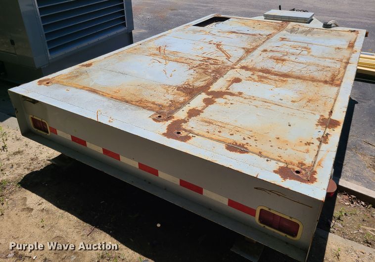 image for item IQ9191 1999 Simplex  utility trailer