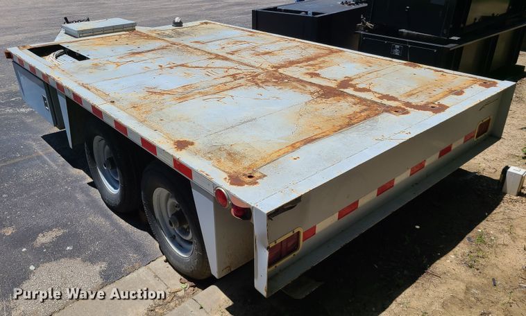 image for item IQ9191 1999 Simplex  utility trailer