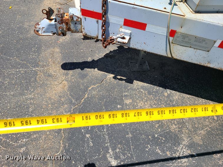 image for item IQ9191 1999 Simplex  utility trailer