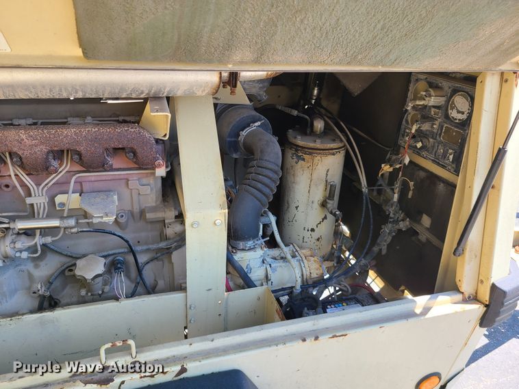 image for item IQ9193 Ingersoll Rand 185  air compressor