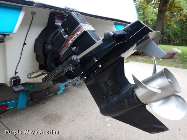 image for item IQ9487 1993 VIP Vision 1930  boat