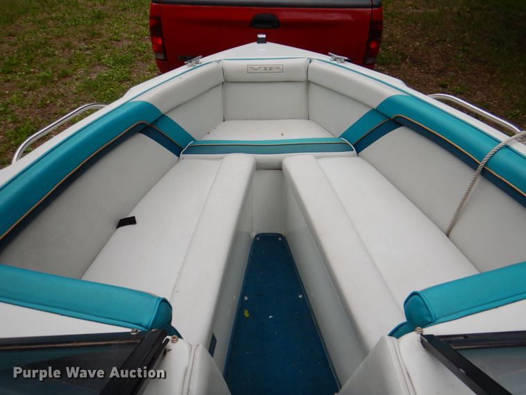 image for item IQ9487 1993 VIP Vision 1930  boat