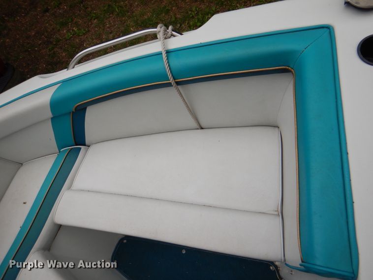 image for item IQ9487 1993 VIP Vision 1930  boat