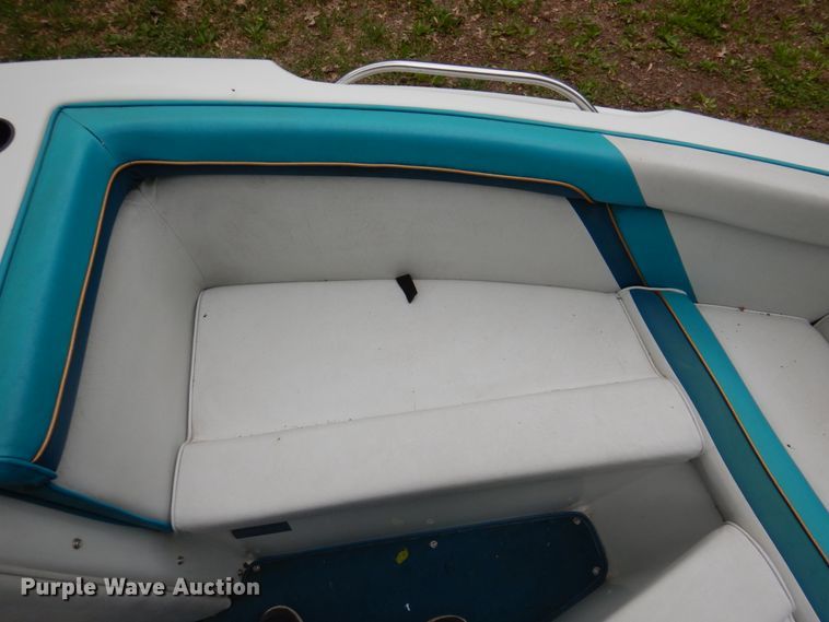 image for item IQ9487 1993 VIP Vision 1930  boat